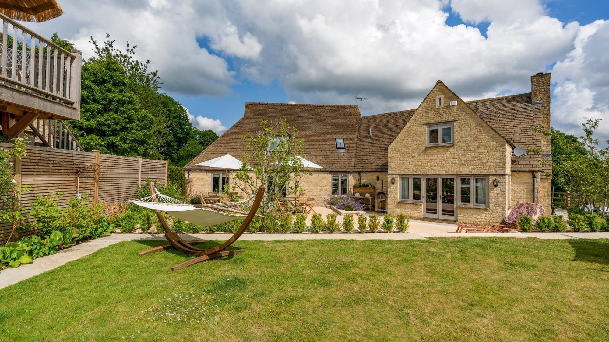 Warren House And Spa Boutique Cotswold Stay Сайренстер Экстерьер фото
